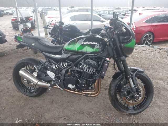 JKAZR2E14SA016140 Kawasaki ZR900