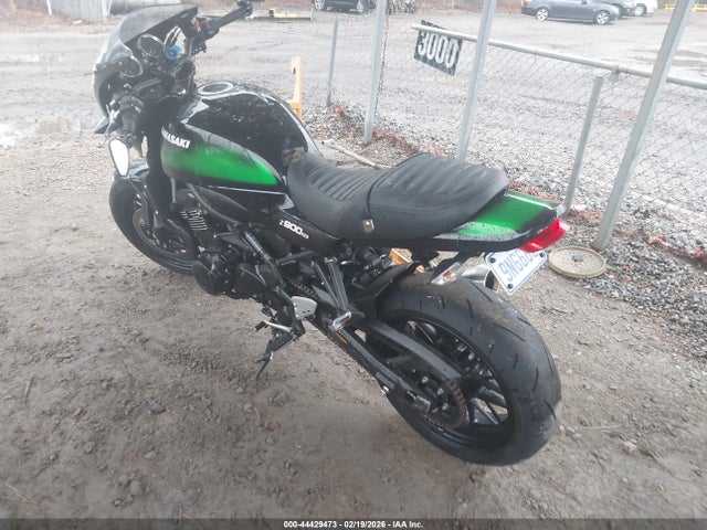 JKAZR2E14SA016140 Kawasaki ZR900
