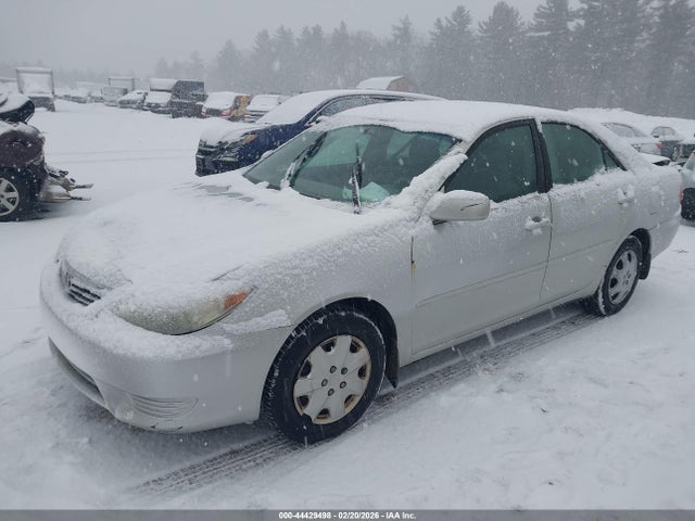 2005 TOYOTA CAMRY 4T1BE32K85U944926 Photo 1