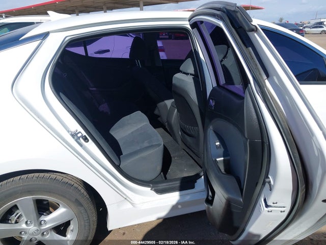 KIA Optima Lx 2015 KNAGM4A74F5560425 Image 8