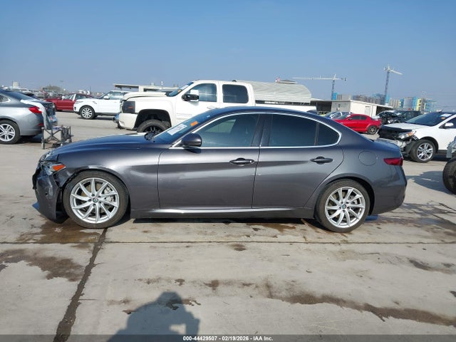 ZARFAMAN4K7621279 Alfa Romeo Giulia Rwd