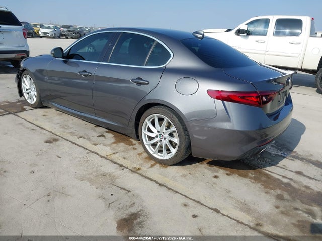 ZARFAMAN4K7621279 Alfa Romeo Giulia Rwd
