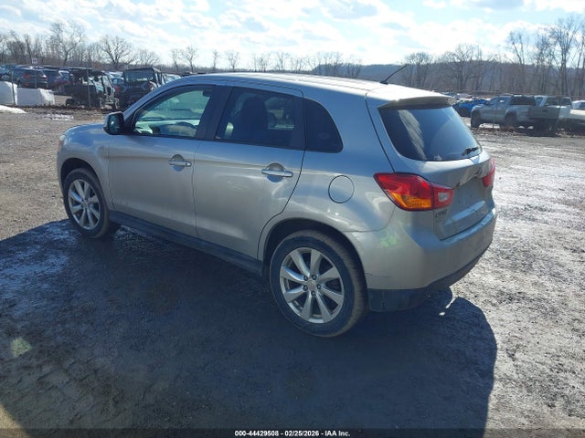 2015 MITSUBISHI OUTLANDER SPORT 4A4AR3AU0FE032285 Photo 2