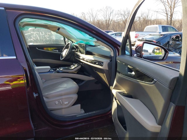 2022 LINCOLN NAUTILUS 2LMPJ8K96NBL05739 Photo 4