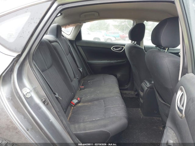 3N1AB7AP4HL686094 Nissan SENTRA SV