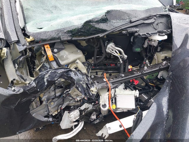 2025 TESLA MODEL Y 7SAYGDED6SA374635 Photo 9