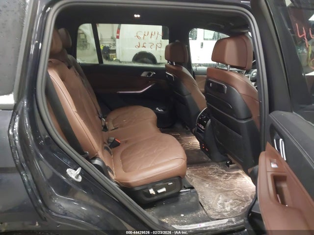 5UX23EM01R9U59407 BMW X7 Xdrive40i
