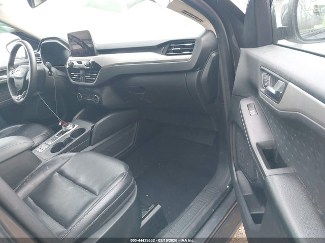2020 FORD ESCAPE 1FMCU9H60LUA59105 Photo 4