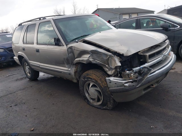 2000 CHEVROLET BLAZER 1GNDT13W4Y2264232 Photo 0