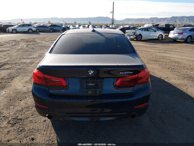 WBAJA9C50JB033855 BMW 530e Iperformance
