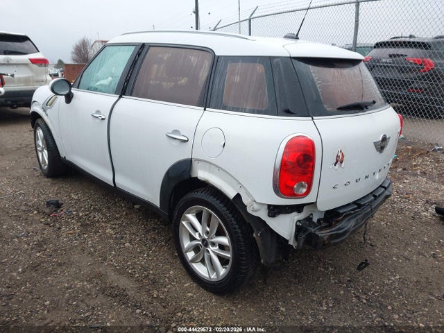 2014 MINI COUNTRYMAN WMWZB3C58EWR38422 Photo 2
