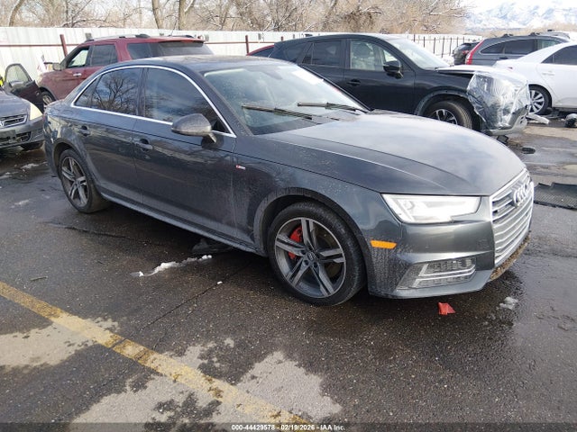 2018 AUDI A4 WAUENAF43JA066378 Photo 0