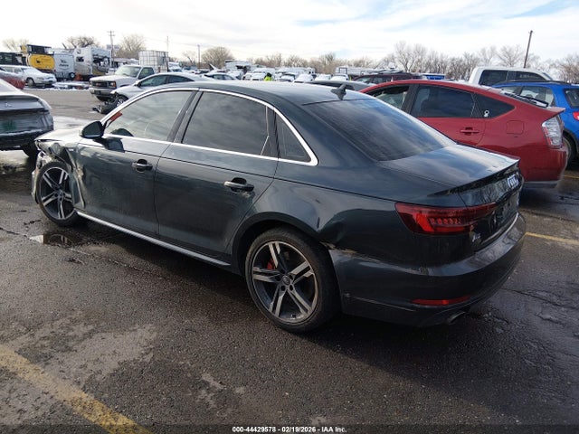 2018 AUDI A4 WAUENAF43JA066378 Photo 2