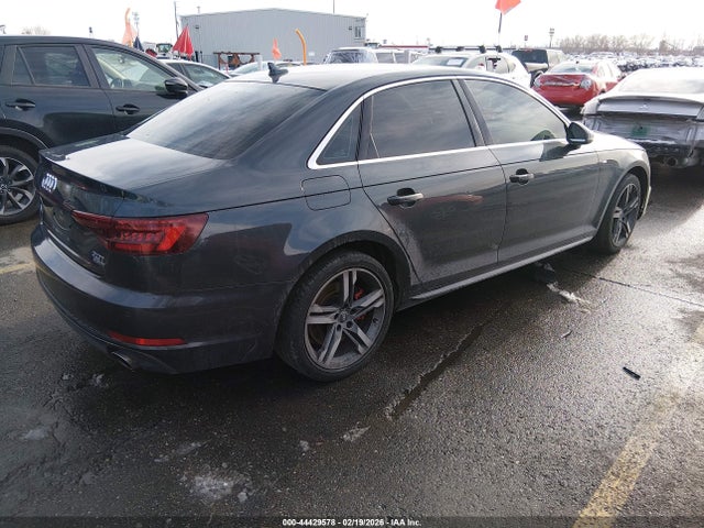 2018 AUDI A4 WAUENAF43JA066378 Photo 3