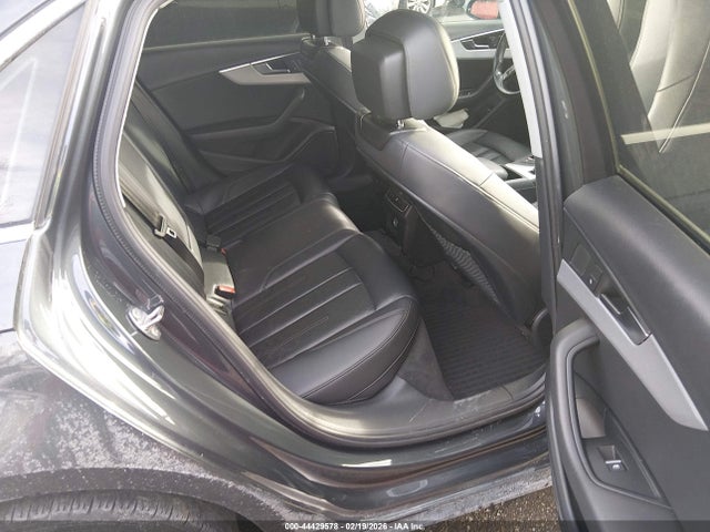 2018 AUDI A4 WAUENAF43JA066378 Photo 7