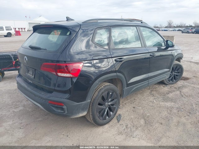 2024 VOLKSWAGEN TAOS 3VV5X7B21RM060373 Photo 3