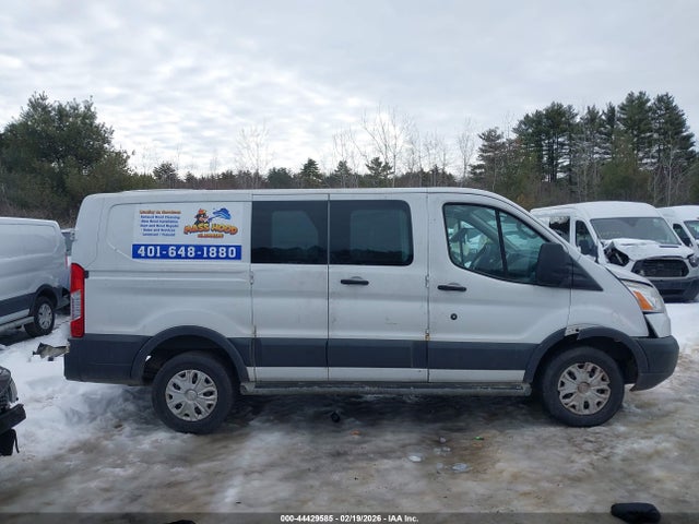 1FTNR1ZM2FKA33974 Ford Transit-250