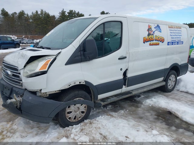1FTNR1ZM2FKA33974 Ford Transit-250