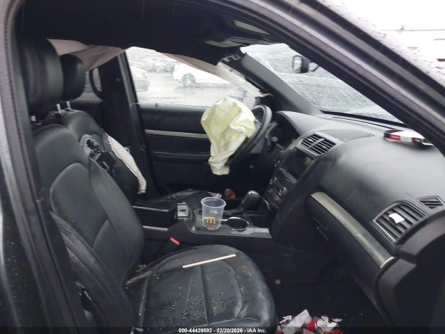 Ford EXPLORER XLT 2018 1FM5K7D89JGB53795 Image 5