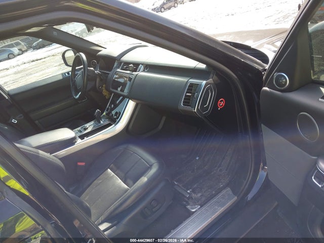 2018 LAND ROVER RANGE ROVER SPORT SALWR2RV5JA183068 Photo 4