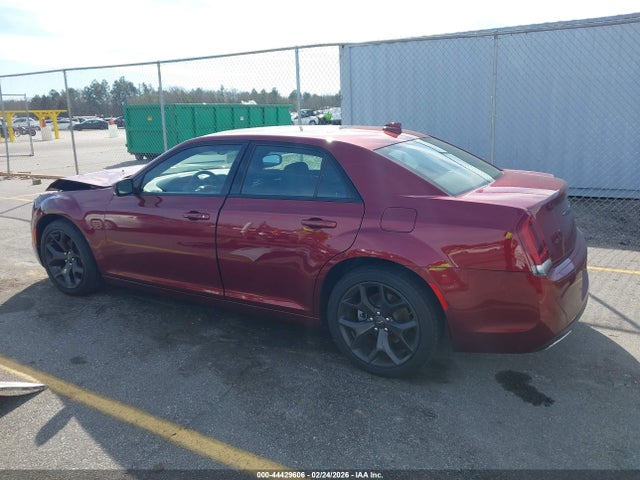 44429606 :رقم المزاد ، 2C3CCABG5PH525389 vin ، 2023 Chrysler 300 300s مزاد بيع