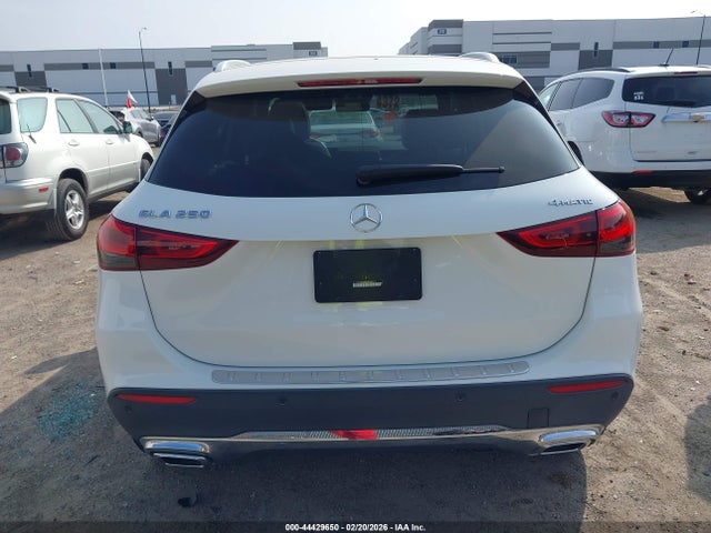 Aukcja sprzedaży 2021 Mercedes-benz Gla 250 4matic, vin: W1N4N4HB3MJ147213, numer aukcji: 44429650