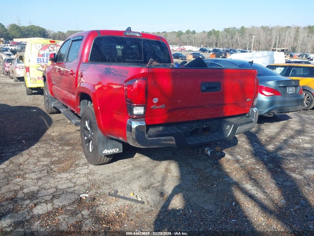 2020 TOYOTA TACOMA 3TMCZ5AN6LM306258 Photo 2
