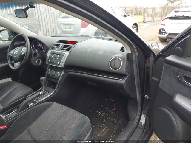 2010 MAZDA MAZDA6 1YVHZ8CH0A5M06982 Photo 4