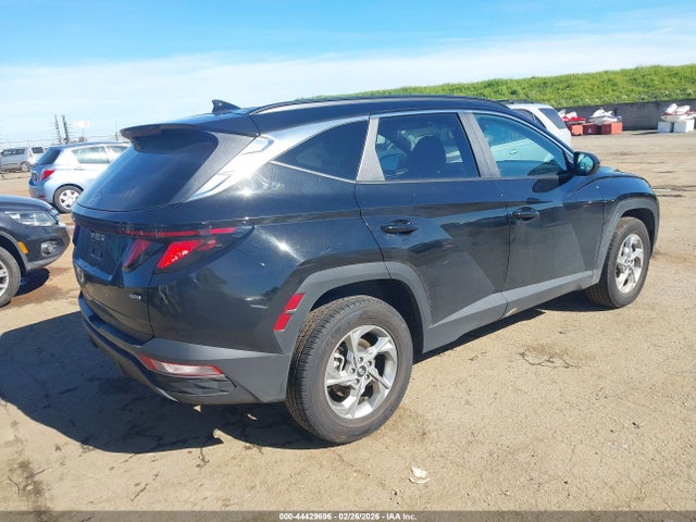 Hyundai TUCSON SEL 2024 5NMJBCDE7RH421720 Image 4