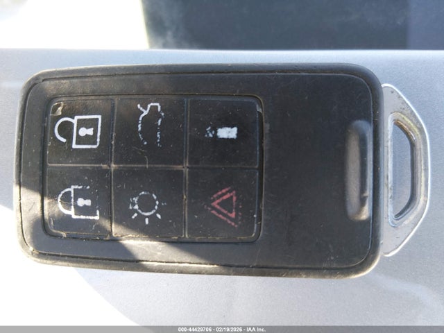 YV1902AH1E1180382 Volvo S80 T6