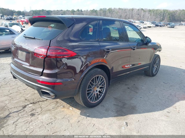 2018 PORSCHE CAYENNE WP1AA2A28JKA00958 Photo 3
