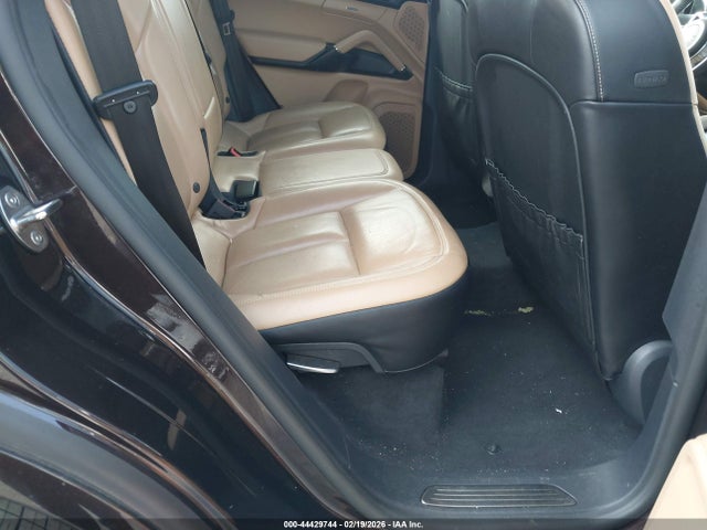 2018 PORSCHE CAYENNE WP1AA2A28JKA00958 Photo 7