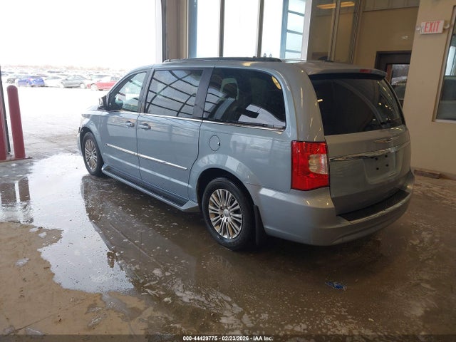 Продажа на аукционе авто 2013 Chrysler Town & Country Touring-l, vin: 2C4RC1CG3DR623332, номер лота: 44429775
