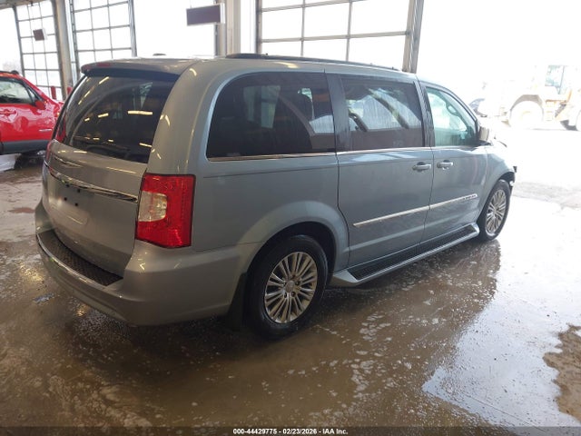 Продажа на аукционе авто 2013 Chrysler Town & Country Touring-l, vin: 2C4RC1CG3DR623332, номер лота: 44429775
