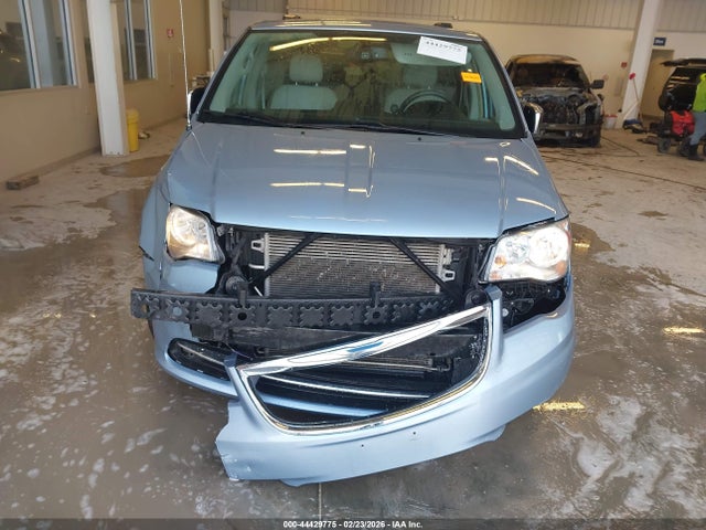 Продажа на аукционе авто 2013 Chrysler Town & Country Touring-l, vin: 2C4RC1CG3DR623332, номер лота: 44429775