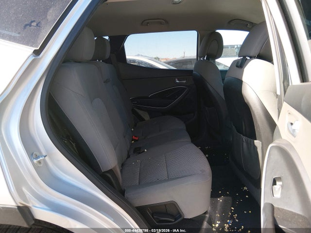 Продаж на аукціоні авто 2015 Hyundai Santa Fe Sport 2.4l, vin: 5XYZTDLB2FG273981, номер лоту: 44429798