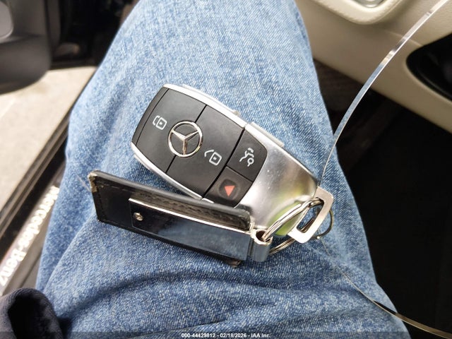 44429812 :رقم المزاد ، 4JGFB4KB4MA359387 vin ، 2021 Mercedes-benz Gle 350 4matic مزاد بيع