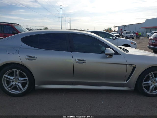 44429815 :رقم المزاد ، WP0AA2A71BL017173 vin ، 2011 Porsche Panamera 4 مزاد بيع