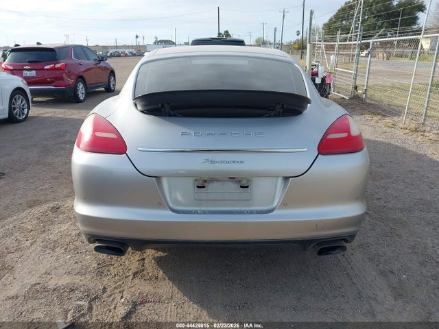 44429815 :رقم المزاد ، WP0AA2A71BL017173 vin ، 2011 Porsche Panamera 4 مزاد بيع