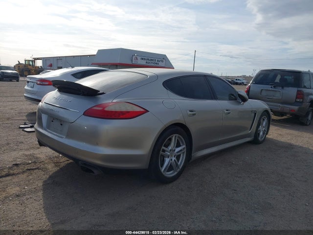 44429815 :رقم المزاد ، WP0AA2A71BL017173 vin ، 2011 Porsche Panamera 4 مزاد بيع