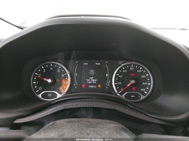 2017 JEEP RENEGADE ZACCJBAH9HPF87475 Photo 6