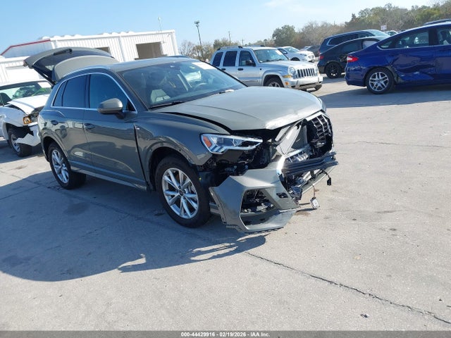 2023 AUDI Q3 WA1EECF35P1145317 Photo 0