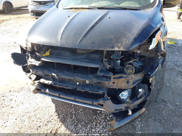 44429918 :رقم المزاد ، 1FMCU9G99GUA93058 vin ، 2016 Ford Escape Se مزاد بيع