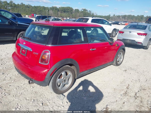 2009 MINI COOPER WMWMF33519TU71933 Photo 3