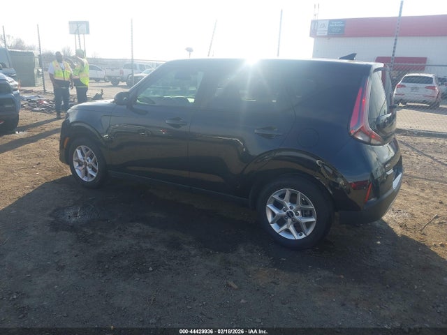 2024 Kia Soul Lx მანქანა იყიდება აუქციონზე, vin: KNDJ23AU2R7228278, აუქციონის ნომერი: 44429936