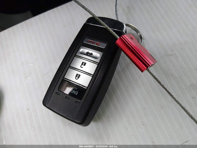 44429957 :رقم المزاد ، 19UDE2F74LA013014 vin ، 2020 Acura Ilx Premium Package/technology Package مزاد بيع