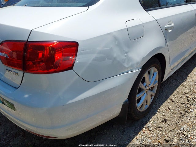 44429957 :رقم المزاد ، 19UDE2F74LA013014 vin ، 2020 Acura Ilx Premium Package/technology Package مزاد بيع