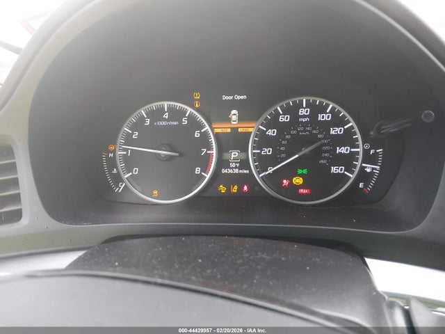 44429957 :رقم المزاد ، 19UDE2F74LA013014 vin ، 2020 Acura Ilx Premium Package/technology Package مزاد بيع