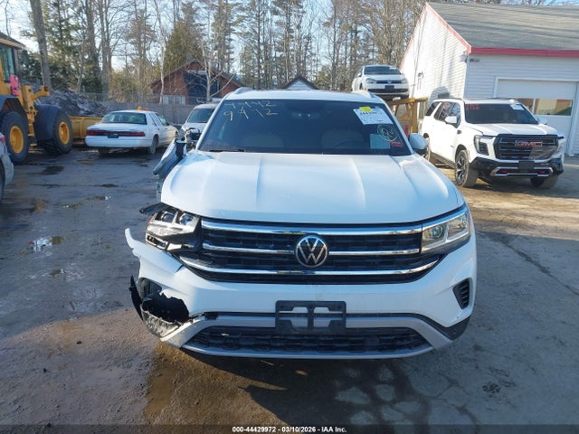 2022 Volkswagen Atlas Cross Sport 3.6l V6 Se W/technology მანქანა იყიდება აუქციონზე, vin: 1V2KE2CA9NC227122, აუქციონის ნომერი: 44429972