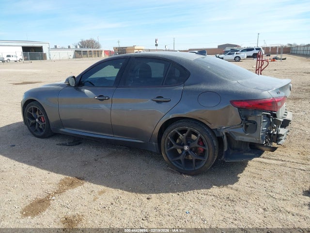 Alfa Romeo Giulia Ti Awd 2019 ZARFANBN2K7612097 Image 15